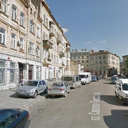 Midwheel Apartment 9 Лвив Екстериор снимка