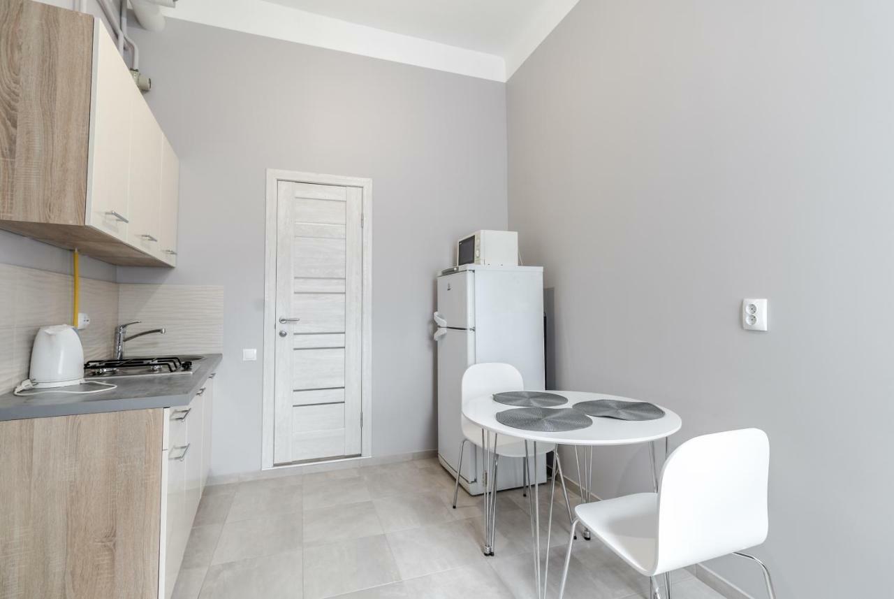 Midwheel Apartment 9 Лвив Екстериор снимка